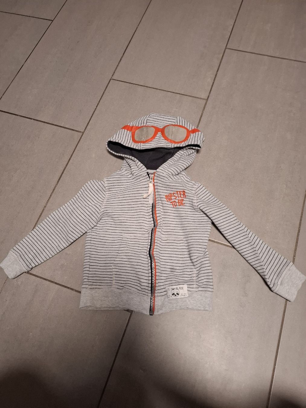 Esprit Maglioni & Felpe: 4er Set Jacken/Pullis Gr. 104/110: Tom Tailor, Esprit, H&M – Usato da Zürich venduto da Edelshop 1