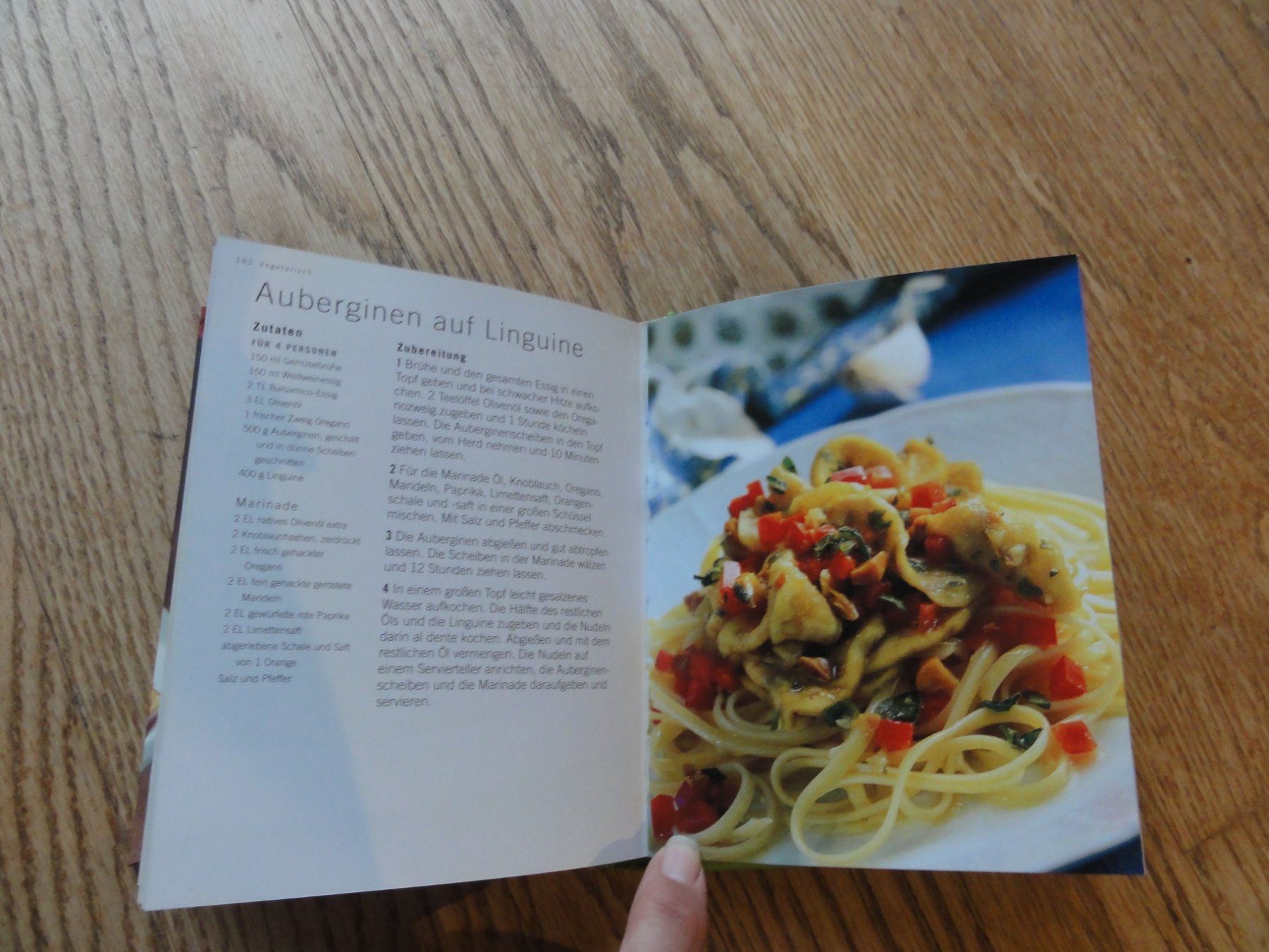 Bücher: Pasta: Über 100 köstliche Rezepte – Gebraucht aus Riedholz von Taweva 2