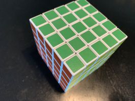 5x5 Zauberwuerfel, wie neu.