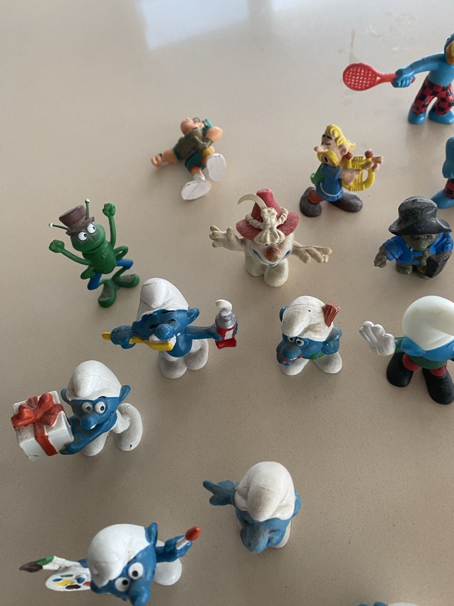 Statuette: Figuren Set Schlumpf & Freunde Konvolut gebraucht – Usato da Immensee venduto da AutoTrader24 7