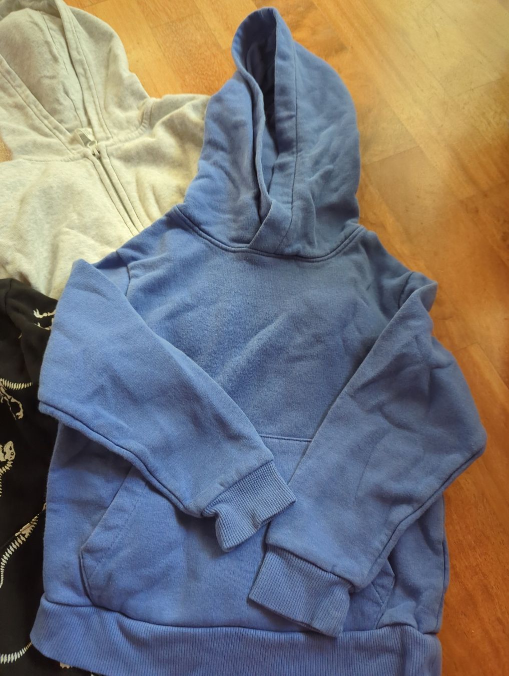 H&M Pullover & Sweatshirts: H&M Hoodies Pullowers Gr. 110/116 – Neu (gemäss Beschreibung) aus Eglisau von raf_hn2x 1