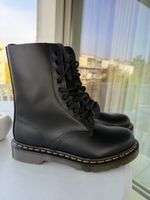 Bottines Dr. Martens 1460 en cuir noir, état neuf