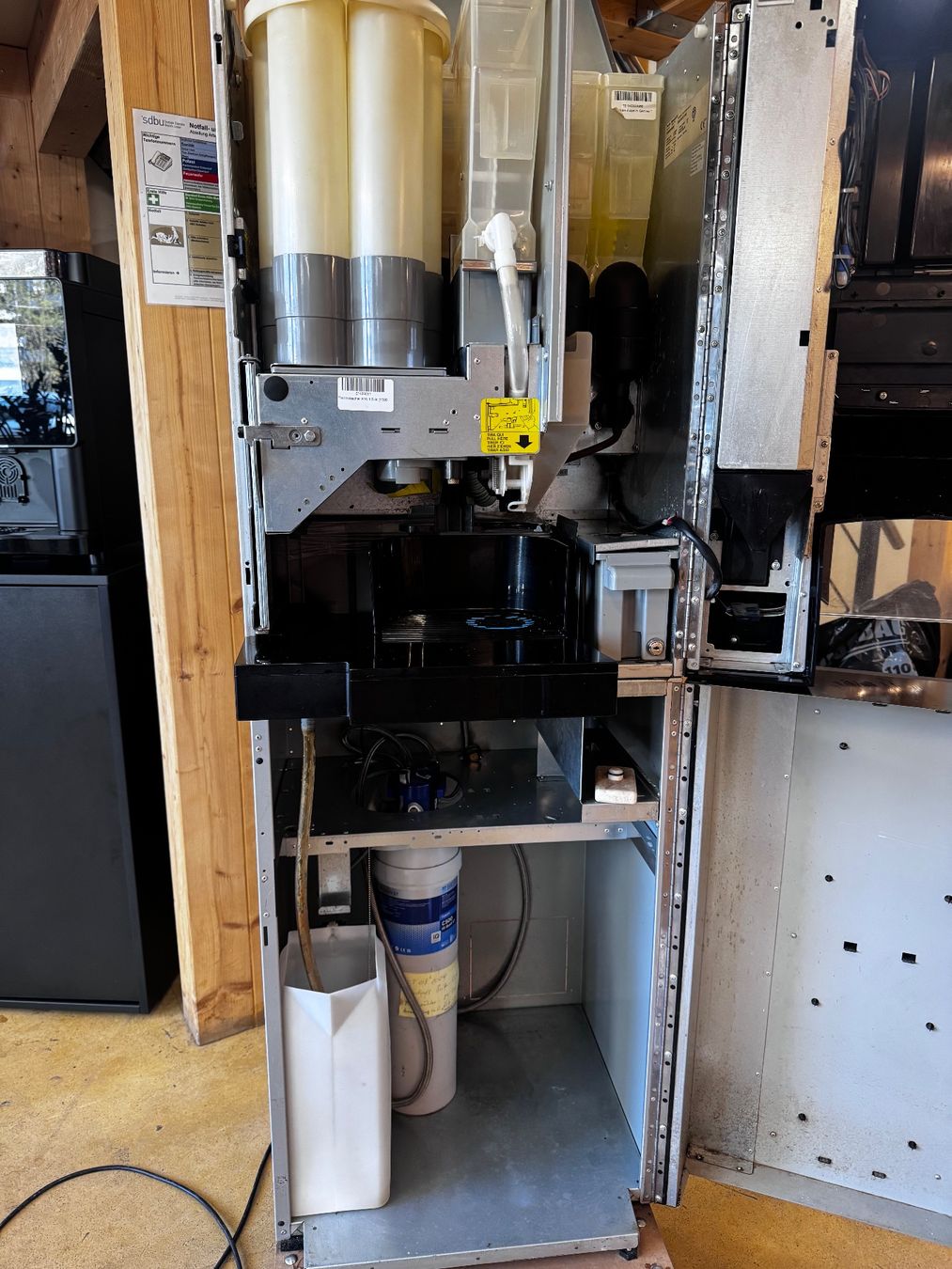 Macchine per caffè & Macchine per espresso: Necta Rose Kaffeeautomat, gebraucht,  Service nötig – Usato da Dübendorf venduto da sdbu-frappant 4