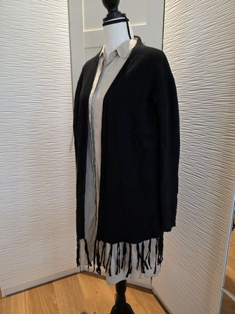 Dream TU Cardigan mit Fransen, Grösse M, Top Zustand!