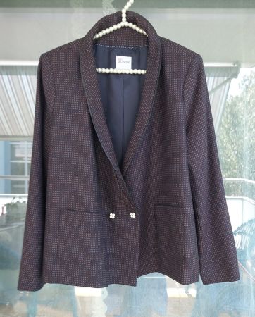 Blazer RED VALENTINO,Ch-Gr.42, 140 Fr,ungetragen.