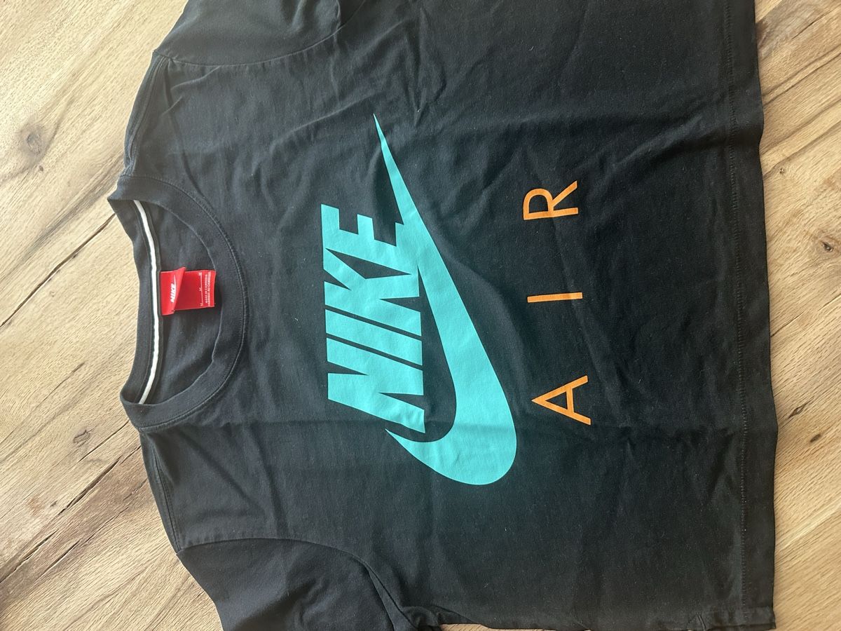 Nike T-shirt: Nike T-Shirt Schwarz Grösse M  – Usato da Glattbrugg venduto da SMusic98 2
