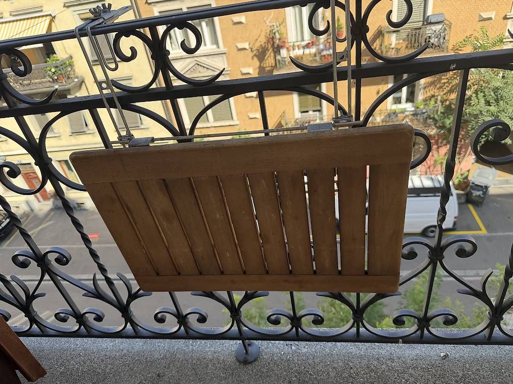 Ikea Set di tavolo e panche: Balkonmöbelset Klapptisch Stühle Hocker Balkon – Usato da Zürich venduto da Nathalie0604 2