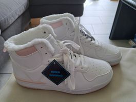 Vty Turnschuh weiss Gr. 41 NEU