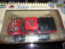 FORD MONSTER TRUCK