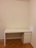 Schreibtisch weiss mit Schubladenelement gebraucht