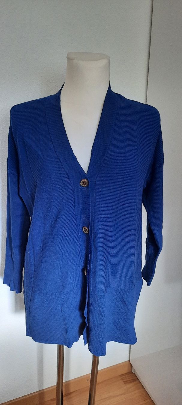 Jacken: ***FRANSA*** Longstrickjäckli Gr L königsblau – Gebraucht aus Wädenswil von H2H_Secondhandshop 1