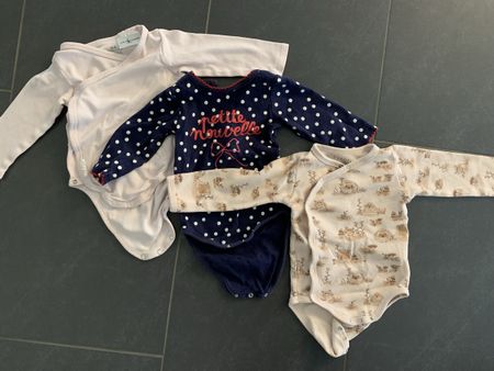 Body m 3er Set Gr. 68 / 6M Mädchen
