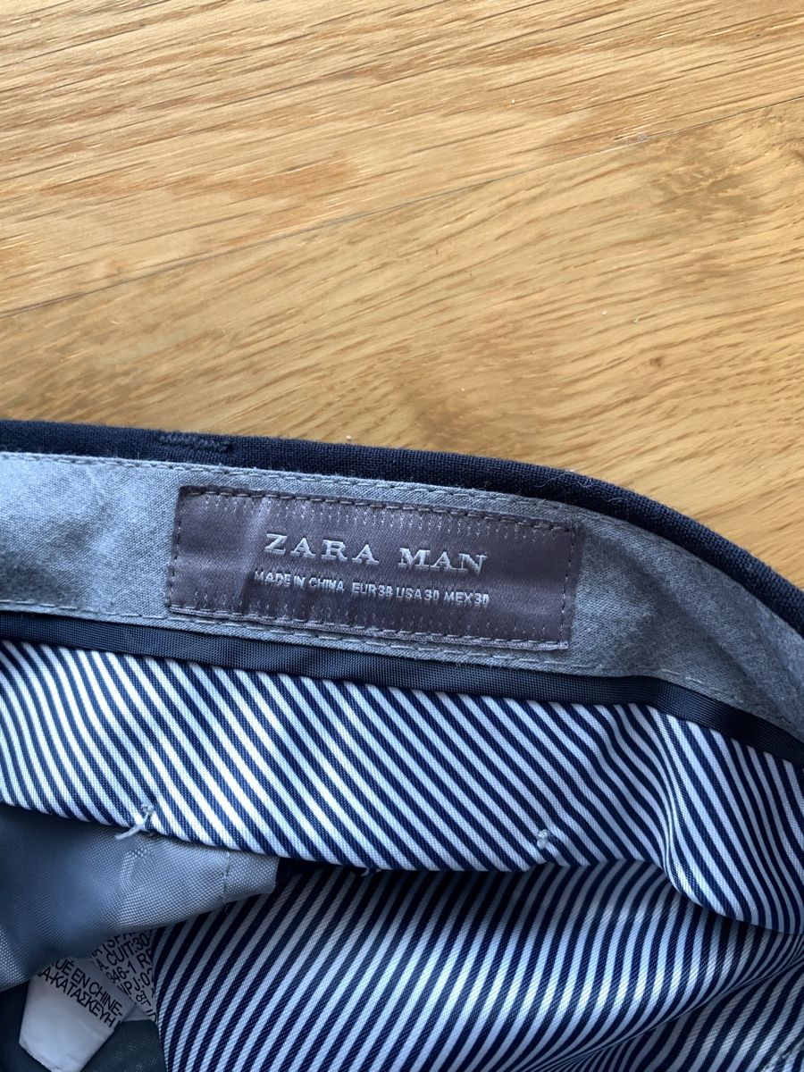 Zara Pantaloni: Zara Man Hose, Grösse 36, Dunkelblau – Usato da Oensingen venduto da LorisMi 2