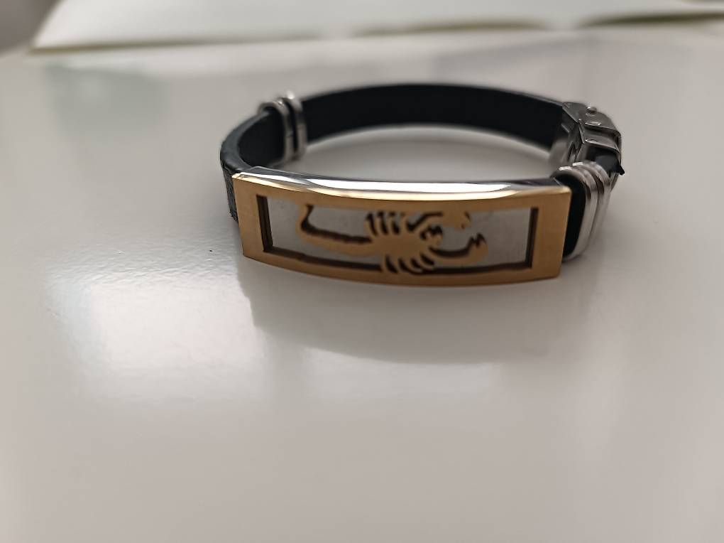 Bracciali & Braccialetti: Lederarmreif Sternzeichen Skorpion – Usato da Wohlen AG venduto da jmo_wjv2 1