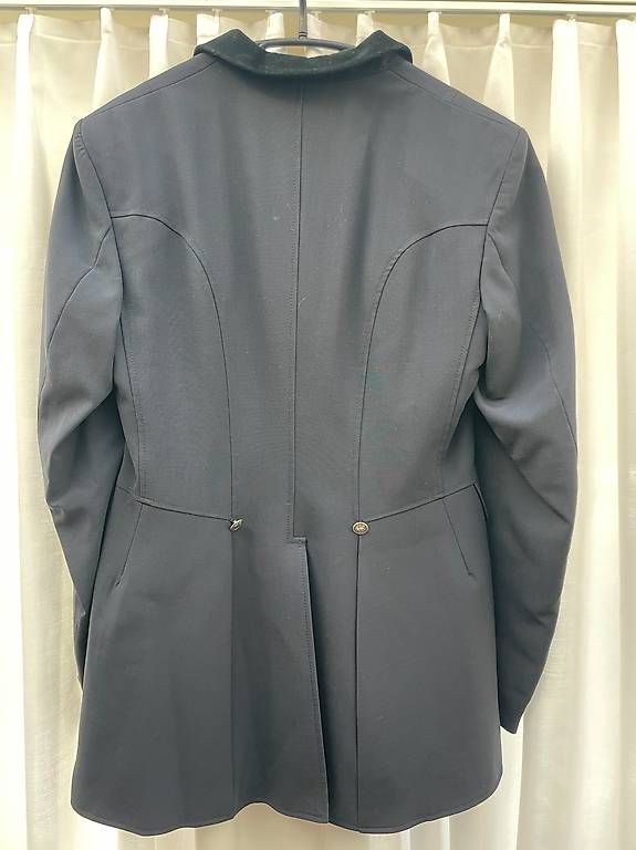 Pikeur Giacche: Pikeur Turnierjacke Concoursjacke Damen Gr. 38 – Usato da Zürich venduto da Waikiki57 1