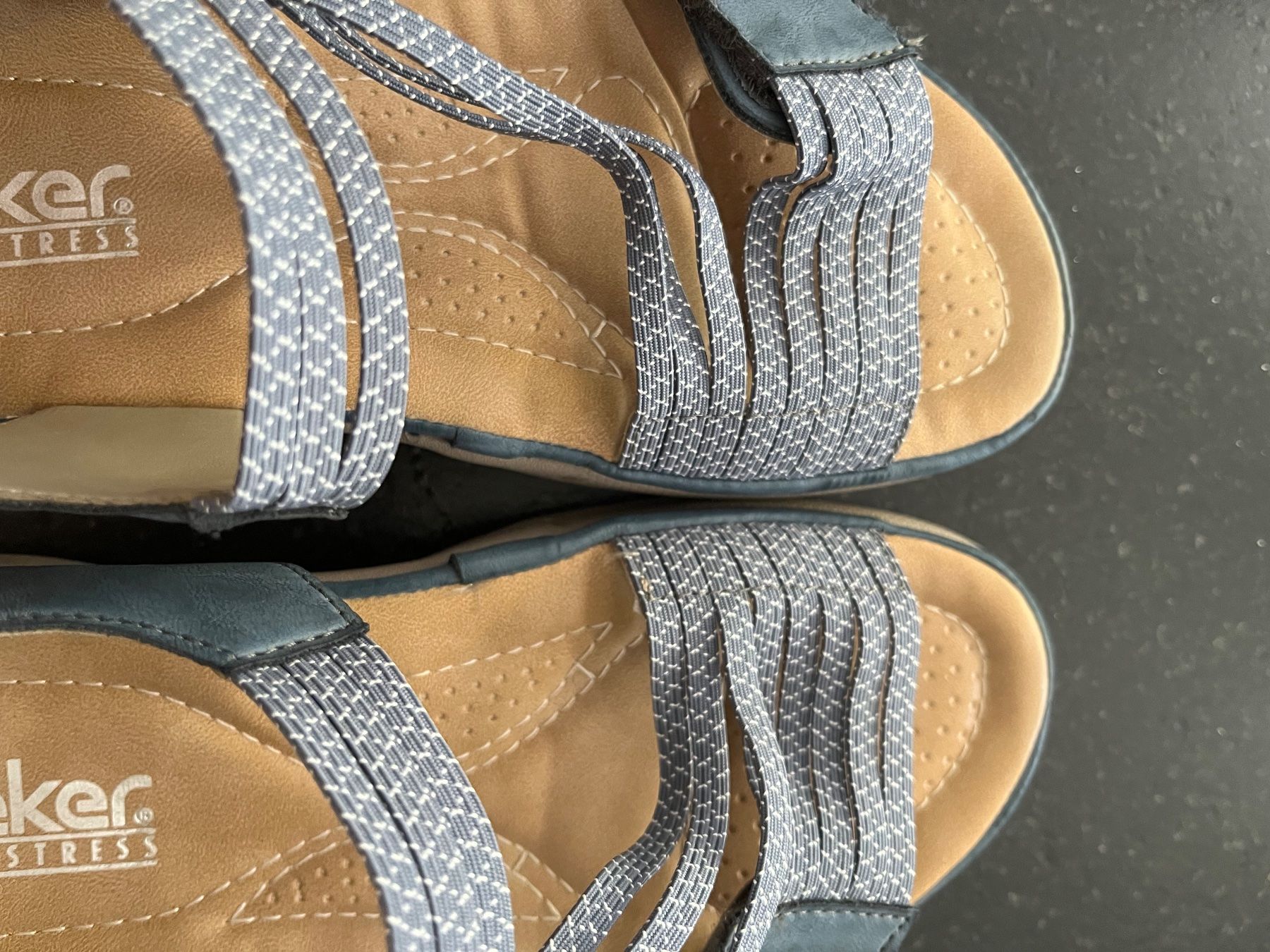 Rieker Scarpe da donna: Sandale rieker – Usato da La Chaux-de-Fonds venduto da lev_zsx6 3