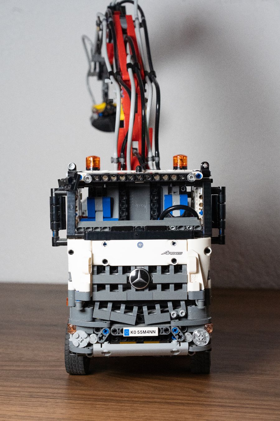 Lego Jeux de construction: LEGO technic Mercedes-Benz Arocs – D'occasion à Breitenbach par val_6vfq 1