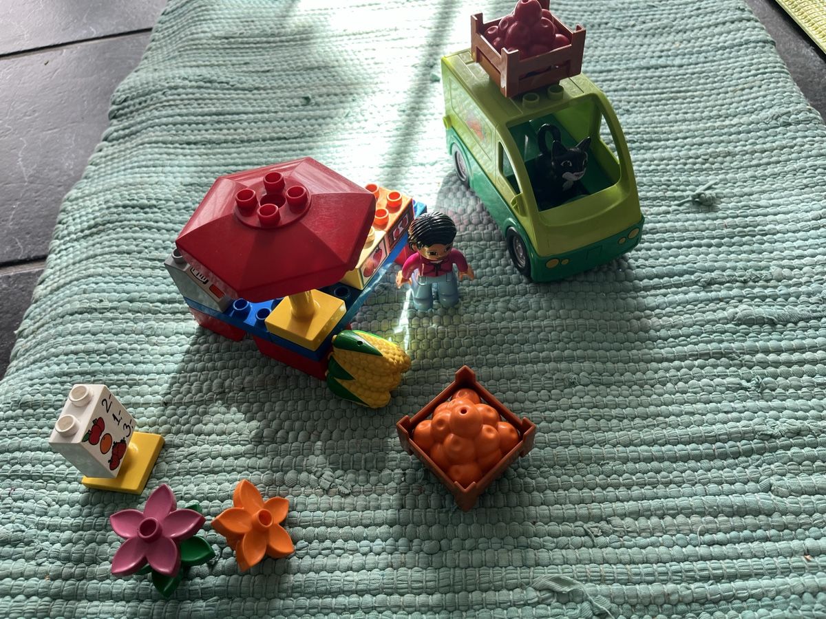 Lego Giocattoli: Duplo Lego Marktstand – Usato da Kirchberg BE venduto da qualle01