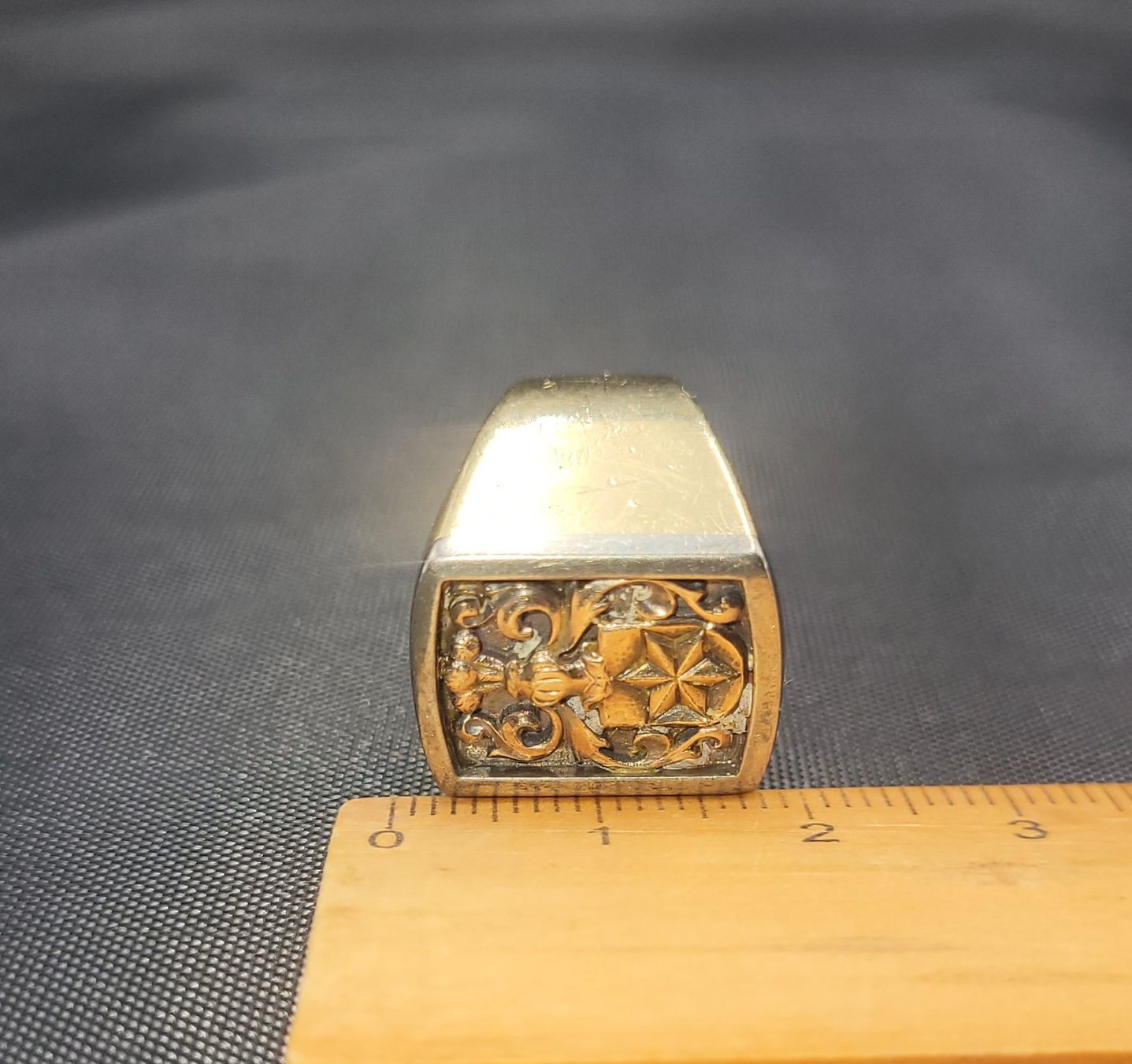 Ringe: Gold Siegelring mit Wappenmotiv – Gebraucht aus Wald ZH von Dasilver 2