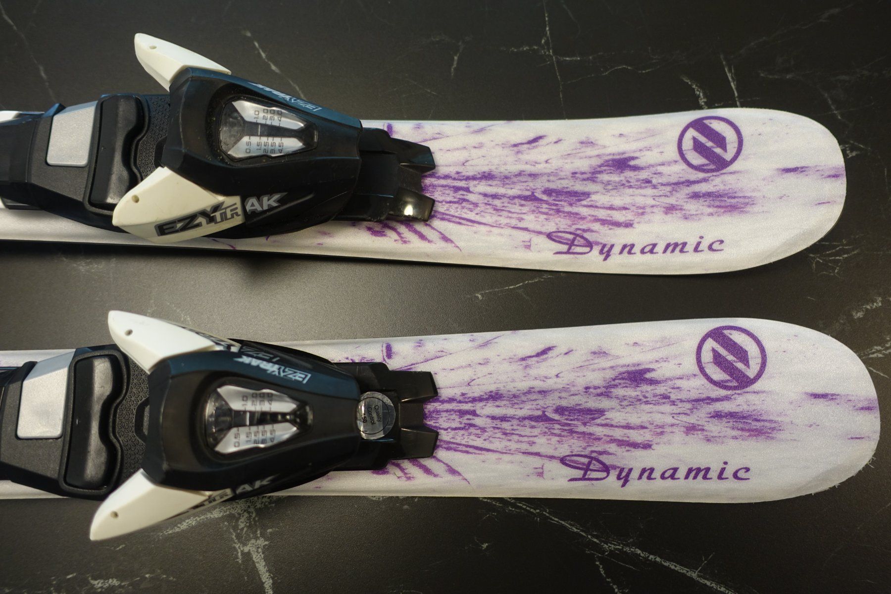 Skis: Kinderski Dynamic – D'occasion à Belp par Mazarron58 2