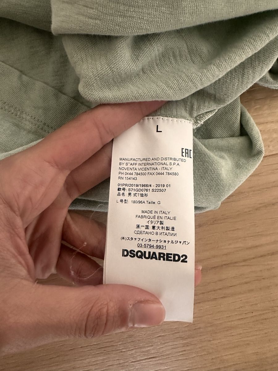 Dsquared2 T-shirt: DSQUARED2 T-Shirt – Usato da Geroldswil venduto da maj_8scq 2