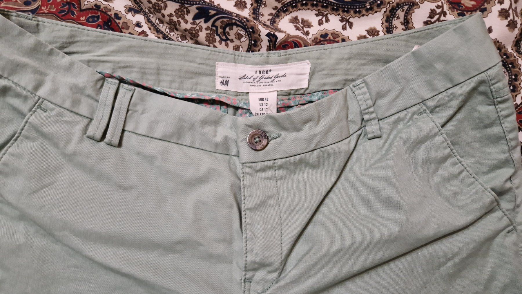 H&M Pantaloni: Blassgrüne Chino-Hose – Nuovo (secondo la descrizione) da Oberengstringen venduto da Sheera7 3