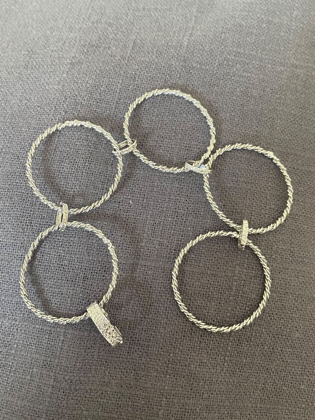Armbänder & -reifen: Bracelet en argent très original – Gebraucht aus Lausanne von Mode_350