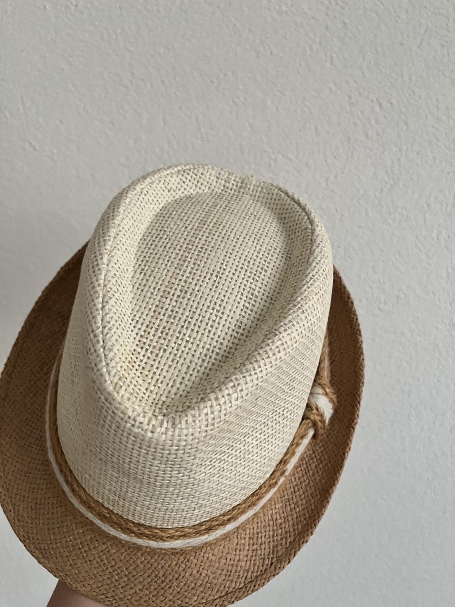 Manor Copricapi, berretti & cappellini: Sommer Hut  – Usato da Pfäffikon SZ venduto da Zitrone_100 2