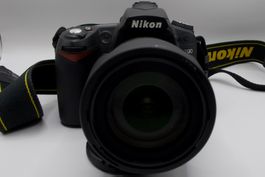 Nikon D90 + AF-S DX Nikkor 18-105mm f/3.5-5.6 VR