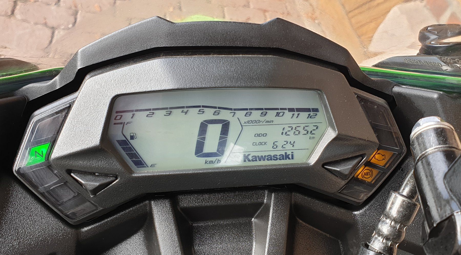 Kawasaki Strasse: KAWASAKI NINJA 125 KRT – Gebraucht aus Aarau Rohr von alpineA311 8