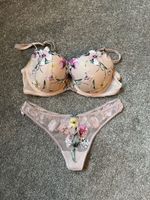 NEU Victoria‘s Secret BH und String Tanga mit Blumenmuster
