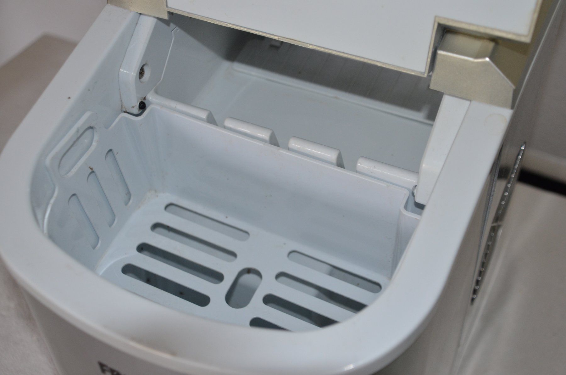 Elettrodomestici da cucina: Fregado  Eiswürfelmaschine / l Machine à glaçons – Usato da Collonges venduto da arashee 4