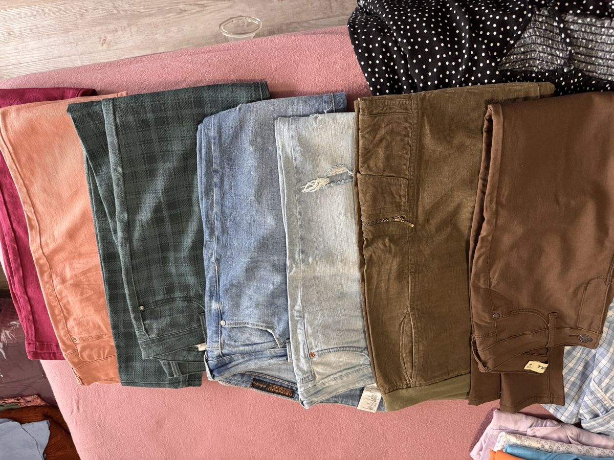 Lotti di vestiti: Kleider paket gr 38/40 – Usato da Winterthur venduto da EasyRS 5