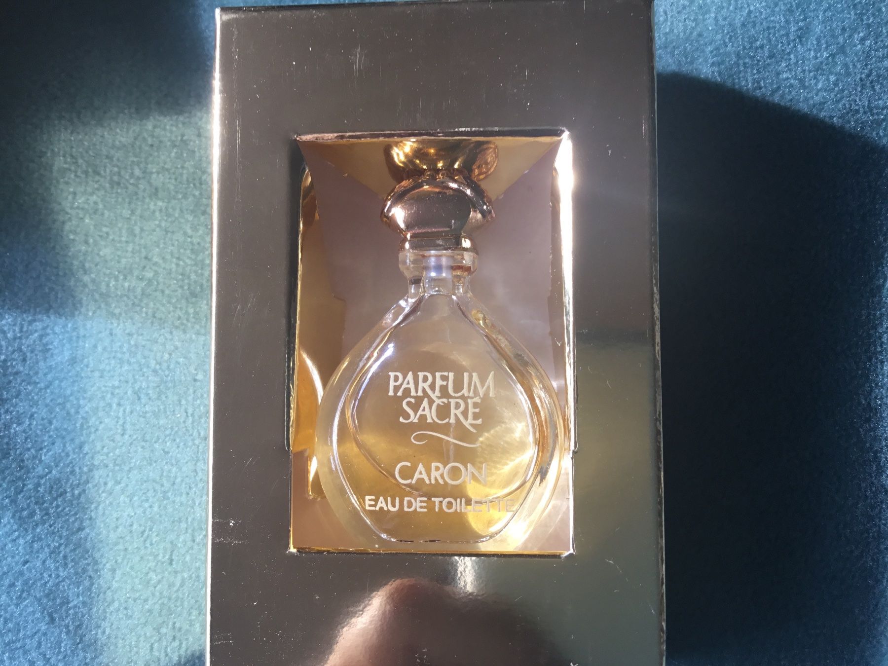 Profumi & Eau de Toilette: Caron parfum sacré miniature de collection – Nuovo e nell'imballaggio originale da Le Landeron venduto da nic_8hd5 1