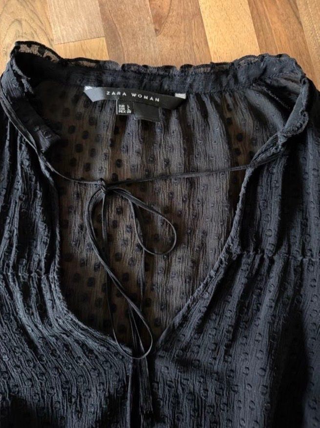 Zara Blusen: Schwarze Zara Bluse, Gr. L – Gebraucht aus Winterthur von Arunasu 2
