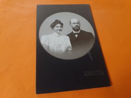 SCHWIIZER PAAR DAZUMAL - es SEHR NOBELS - ZUERICH