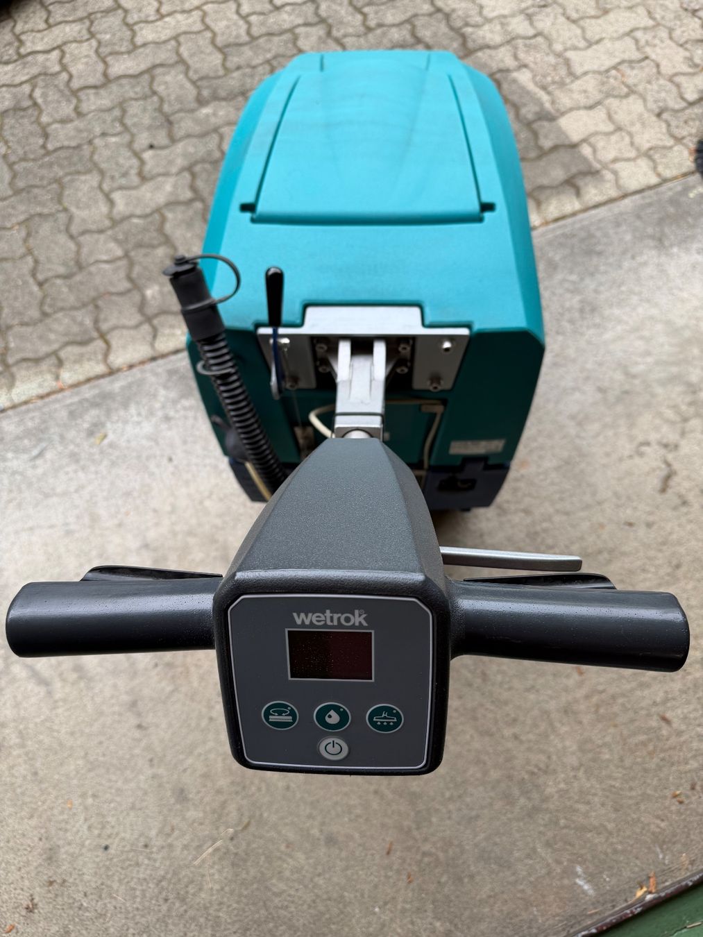 Wetrok Tutte le macchine: Wetrok Mambo Putzmaschine – Difettoso da Holderbank AG venduto da Schewie 4