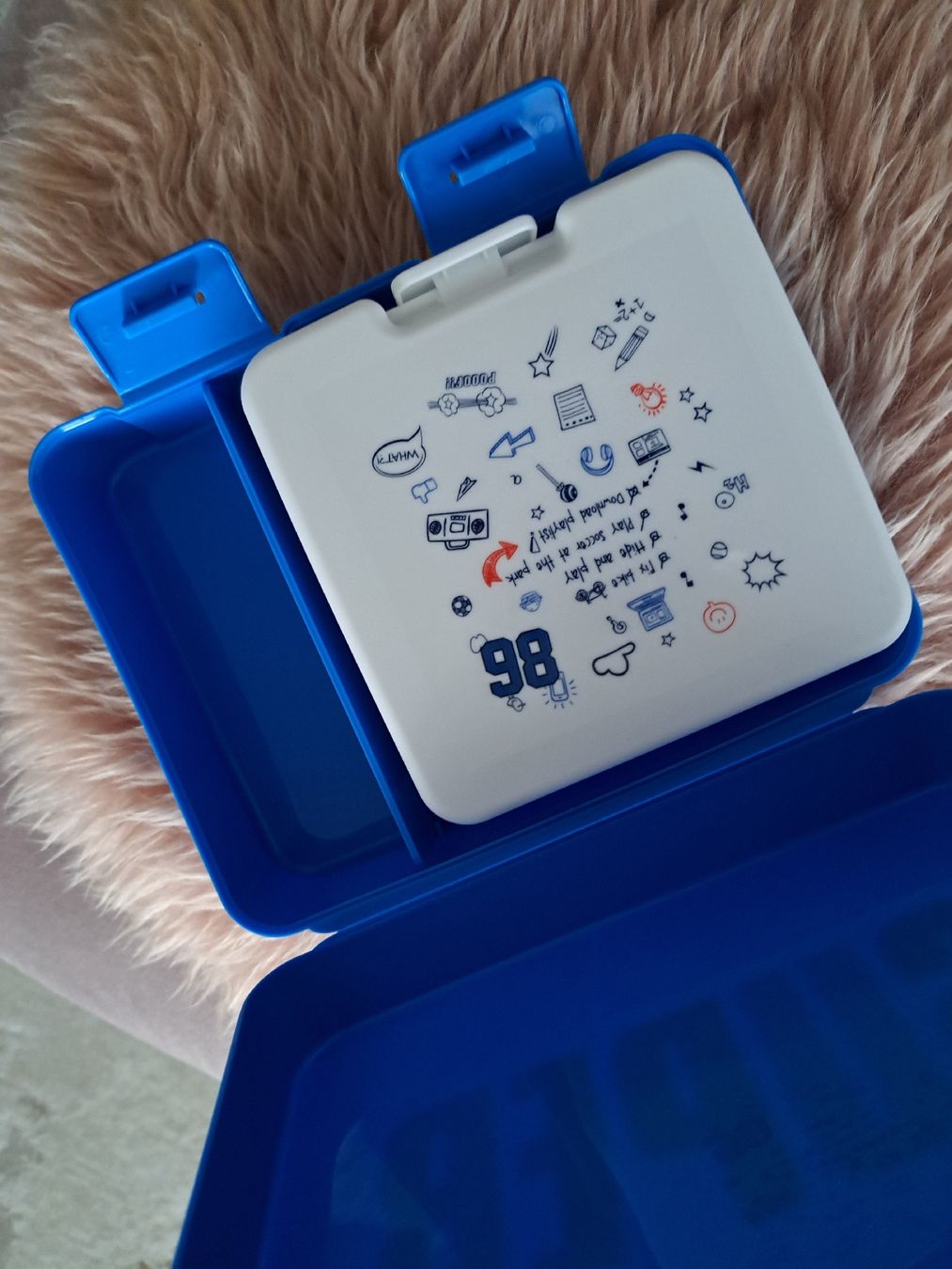 Contenitori & Simili: Brotzeitdose SUPER 98 blau Kinder Brotdose mit Fächern – Nuovo e nell'imballaggio originale da Solothurn venduto da mar_zmy8 1