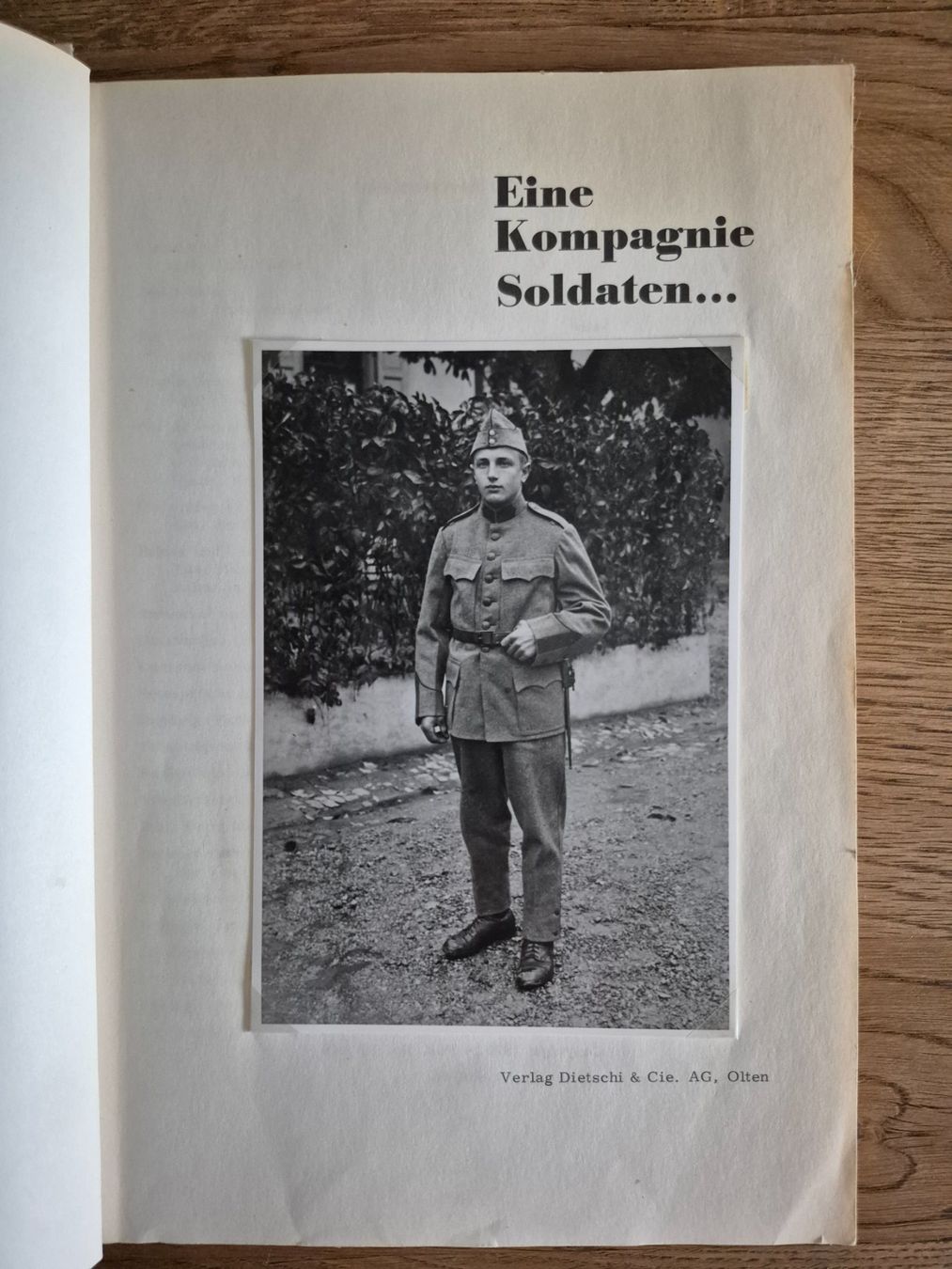 Libri: Eine Kompagnie Soldaten... – Usato da Balsthal venduto da Jamamoegg 1