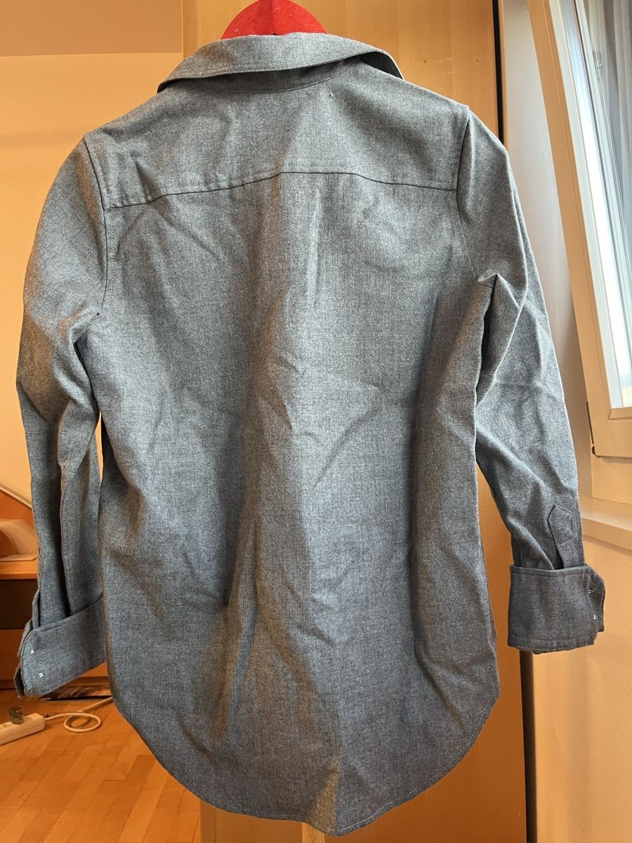 Arket Camicette: Arket Hemd grau – Nuovo (secondo la descrizione) da Basel venduto da cat_25m7 1
