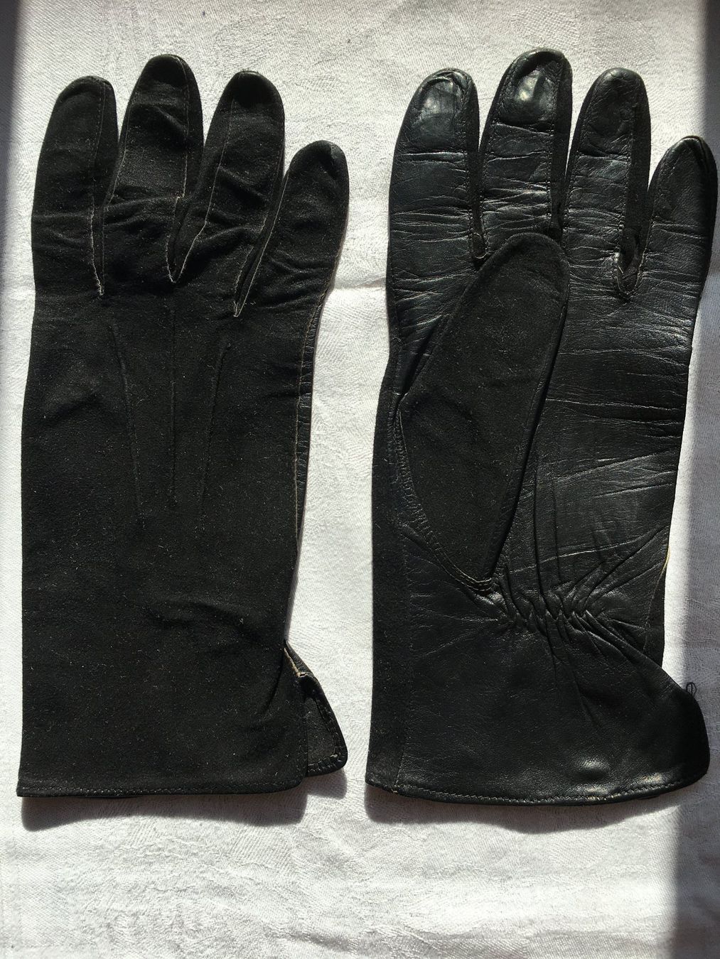 Guanti & manicotti: Damen Lederhandschuh Wildleder schwarz – Usato da Bern venduto da aiz_2xxb