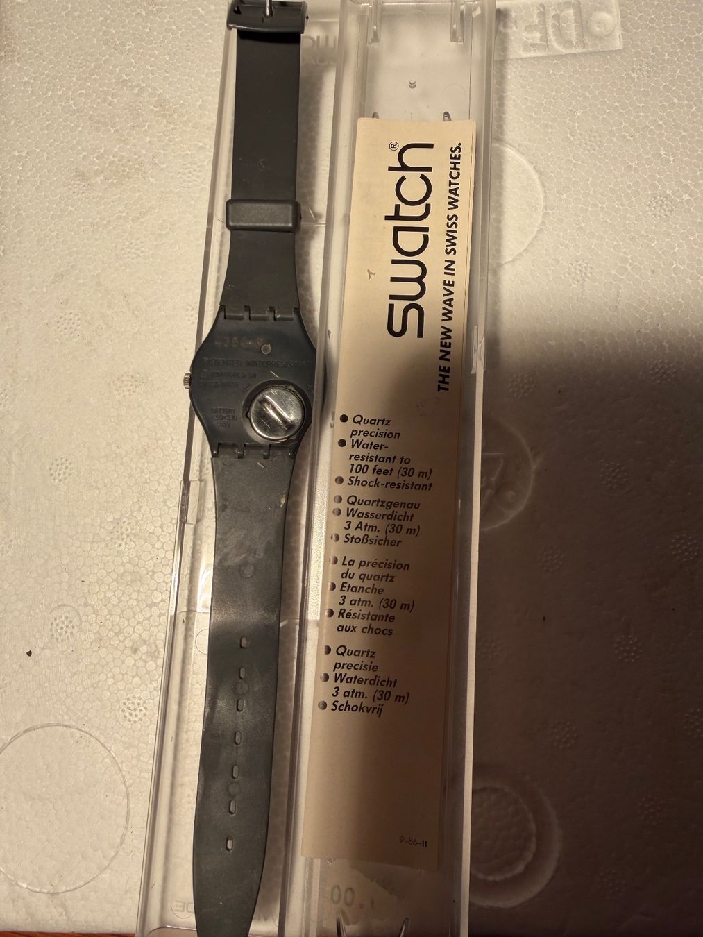 Swatch Orologi: Swatch Armbanduhr schwarz – Usato da Lausanne venduto da artnouveau05 1
