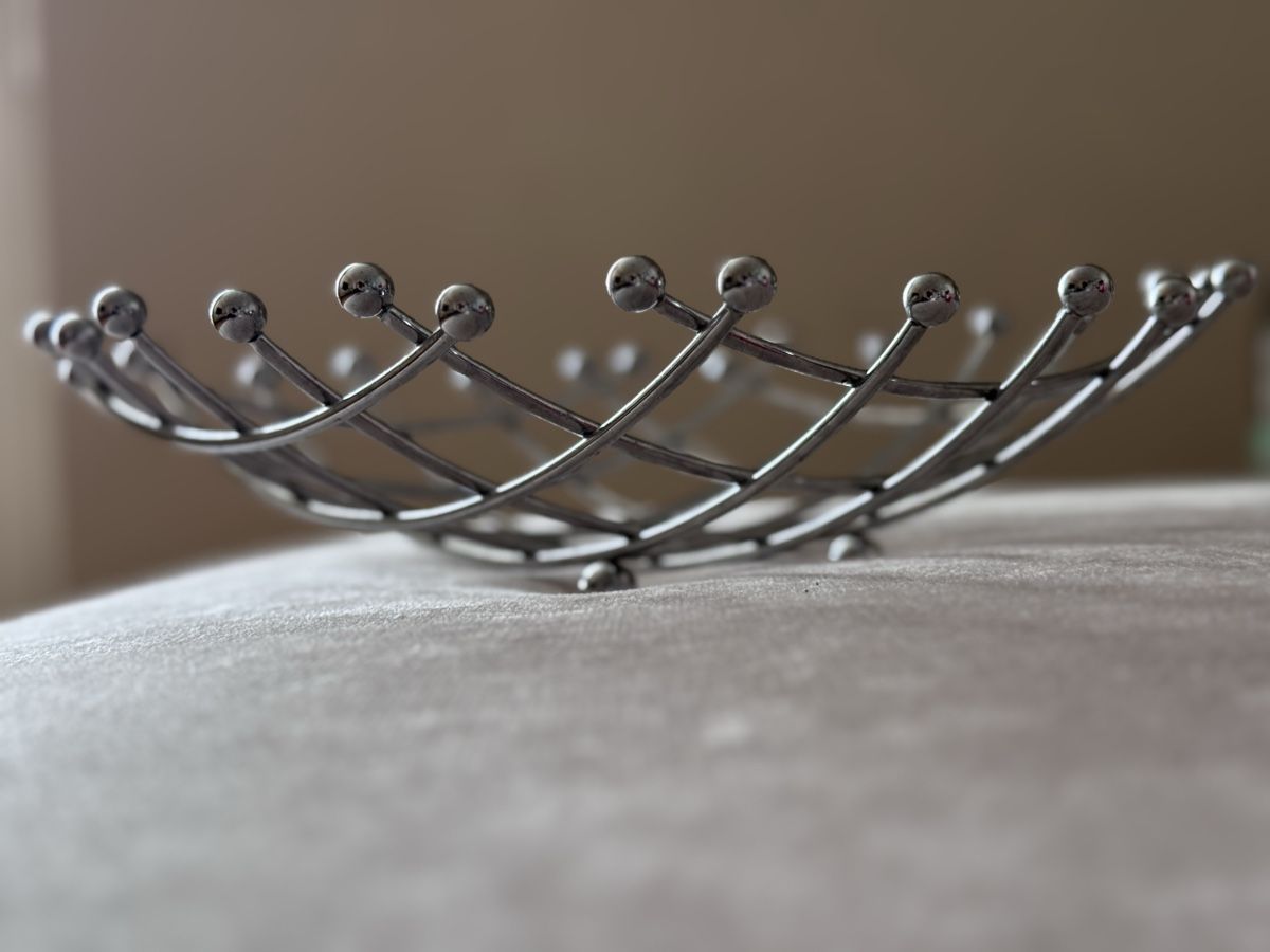 Tutte le decorazioni: Dekorative Metallschale, neuwertig, Durchmesser 25 cm – Nuovo (secondo la descrizione) da Zürich venduto da giddy