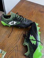 Chaussures de football Lotto vert/noir taille 43