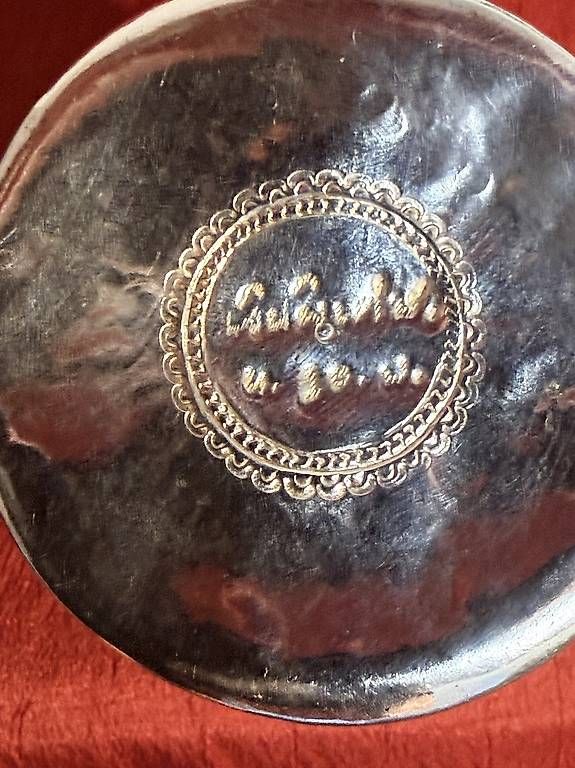 Contenitori & Simili: Burmesische  feine Betteldose Silber Dose um 1900 – Usato da Fahrwangen venduto da Dirk.Gerlach 4