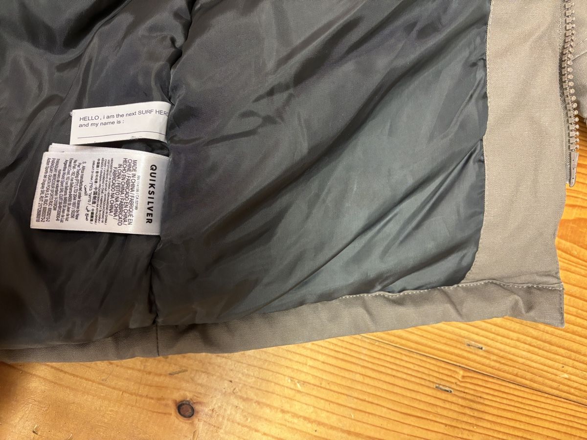 Quiksilver Jacken & Mäntel: Quicksilver Winterjacke Jungs, Grösse 152 – Gebraucht aus Büren an der Aare von Nikito2001 2