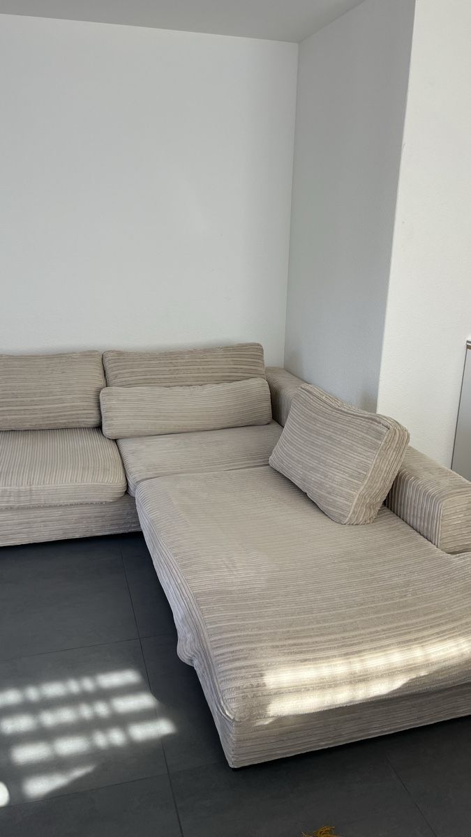 Conforama Sofas: Sofa – D'occasion à Freienbach par vuki02 2