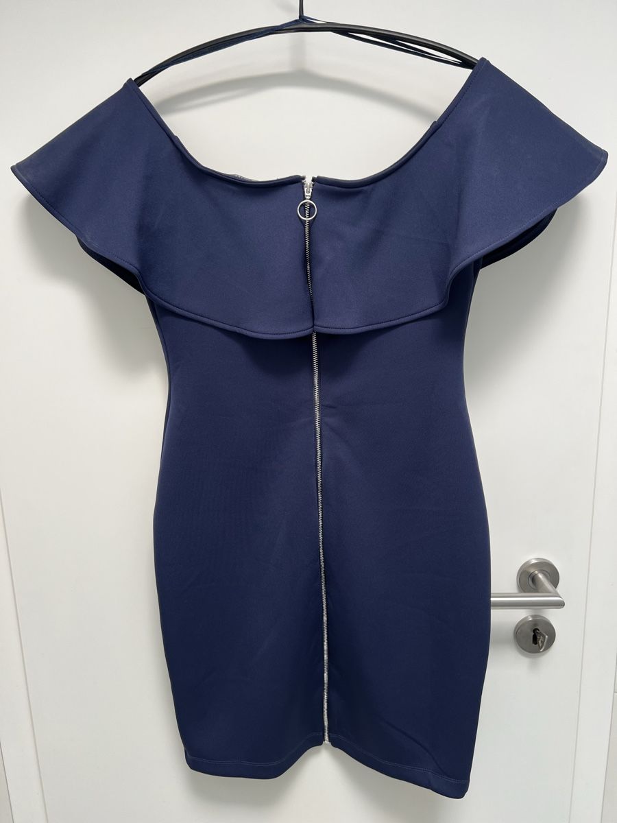 Guess Vestiti: Navy Blue Guess Kleid Grösse S – Nuovo (secondo la descrizione) da Wettswil venduto da alstel24 4