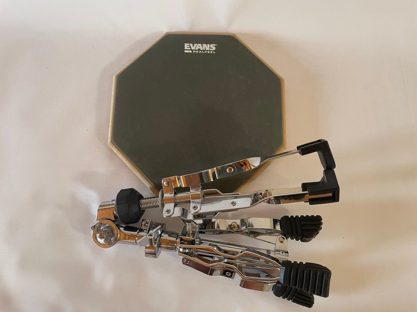 Evans Musikinstrumente: Evans RF-12G Drum Practice Pad + Millenium Snare Stand – Neu (gemäss Beschreibung) aus Vaulruz von BeautifulDecay 9