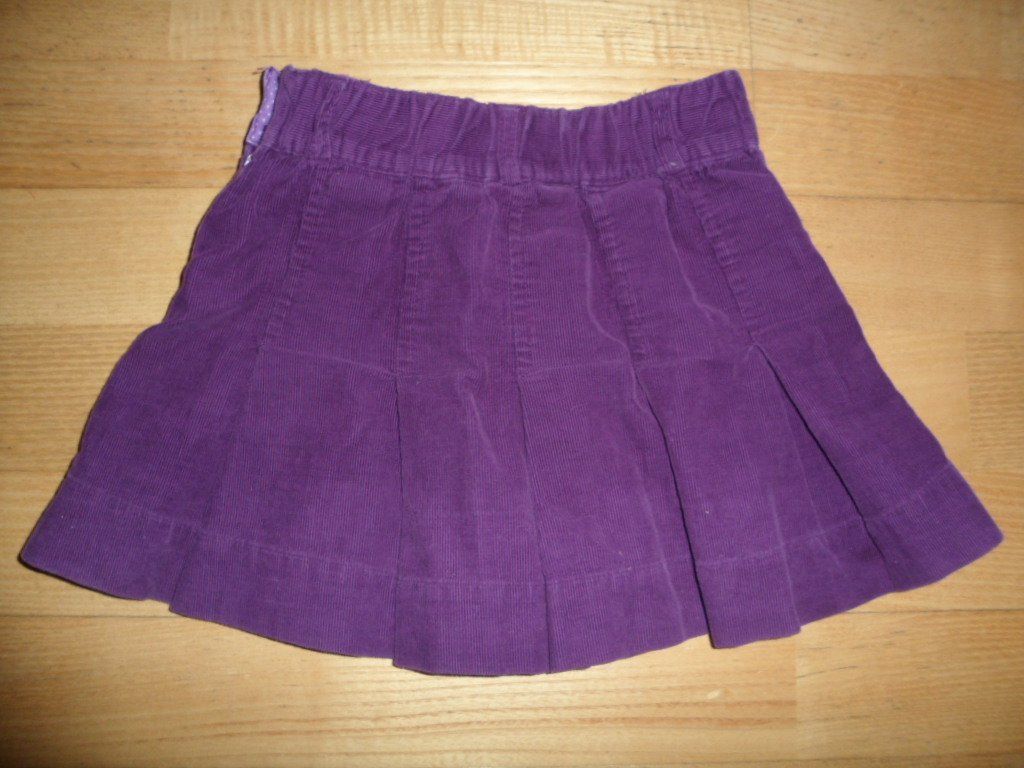 Vestiti & Gonne: Cord Rock Jupe, violett Gr. 98 – Nuovo (secondo la descrizione) da Zeneggen venduto da shemesh_ 1